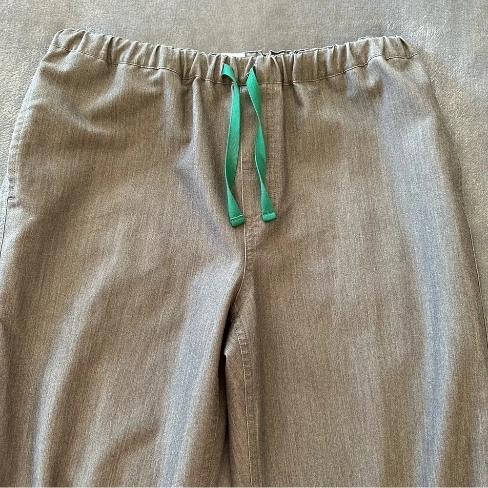 FIGS Pisco Basic Scrub Graphite Men’s Pants Size S